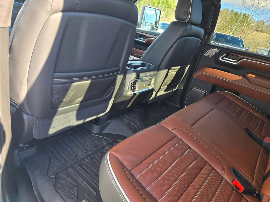 2026 Glacier White Tricoat GMC Sierra 2500HD Denali Ultimate 4X4 Truck