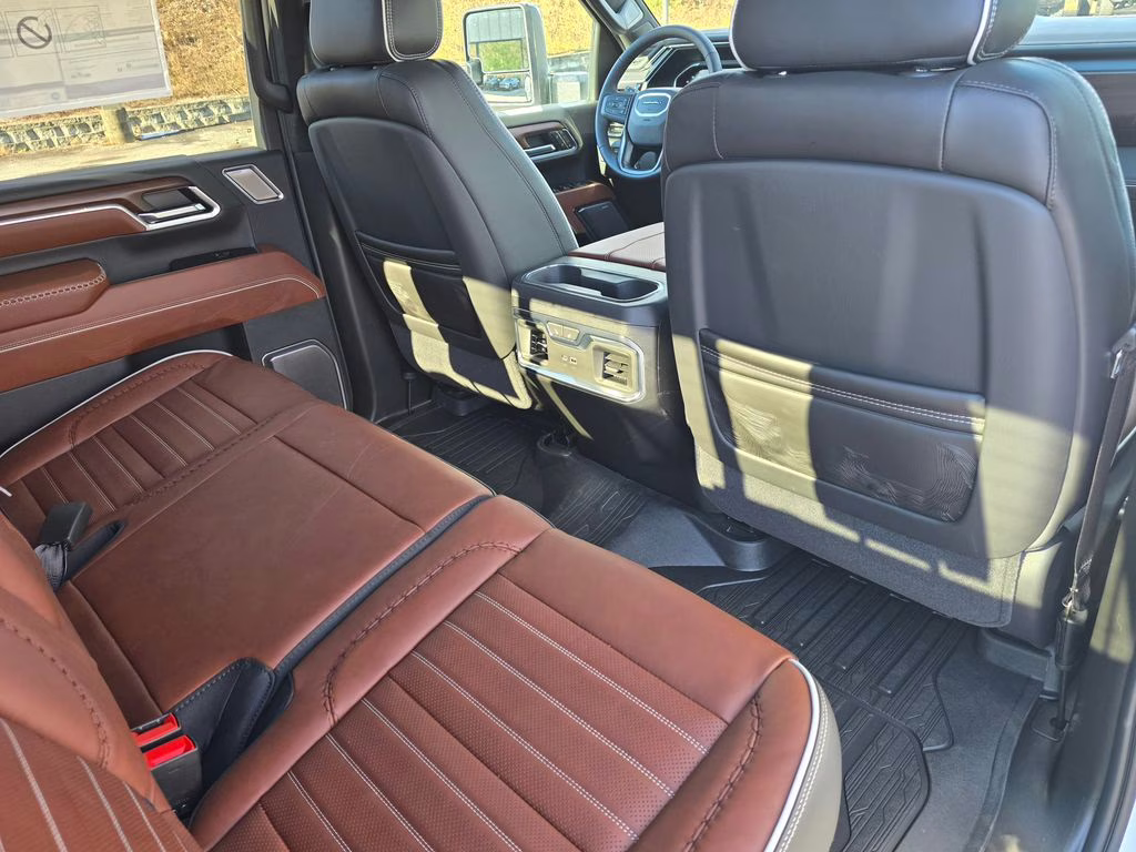 2026 Glacier White Tricoat GMC Sierra 2500HD Denali Ultimate 4X4 Truck