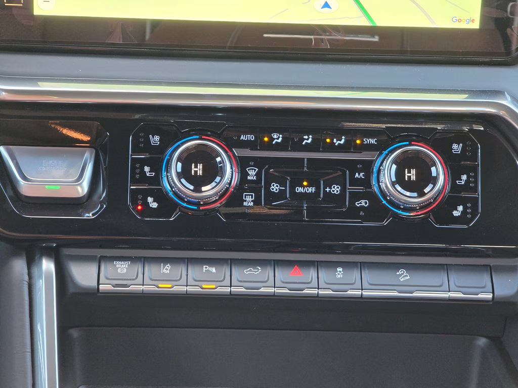 2026 Glacier White Tricoat GMC Sierra 2500HD Denali Ultimate 4X4 Truck