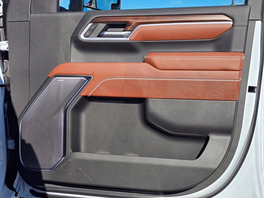 2026 Glacier White Tricoat GMC Sierra 2500HD Denali Ultimate 4X4 Truck