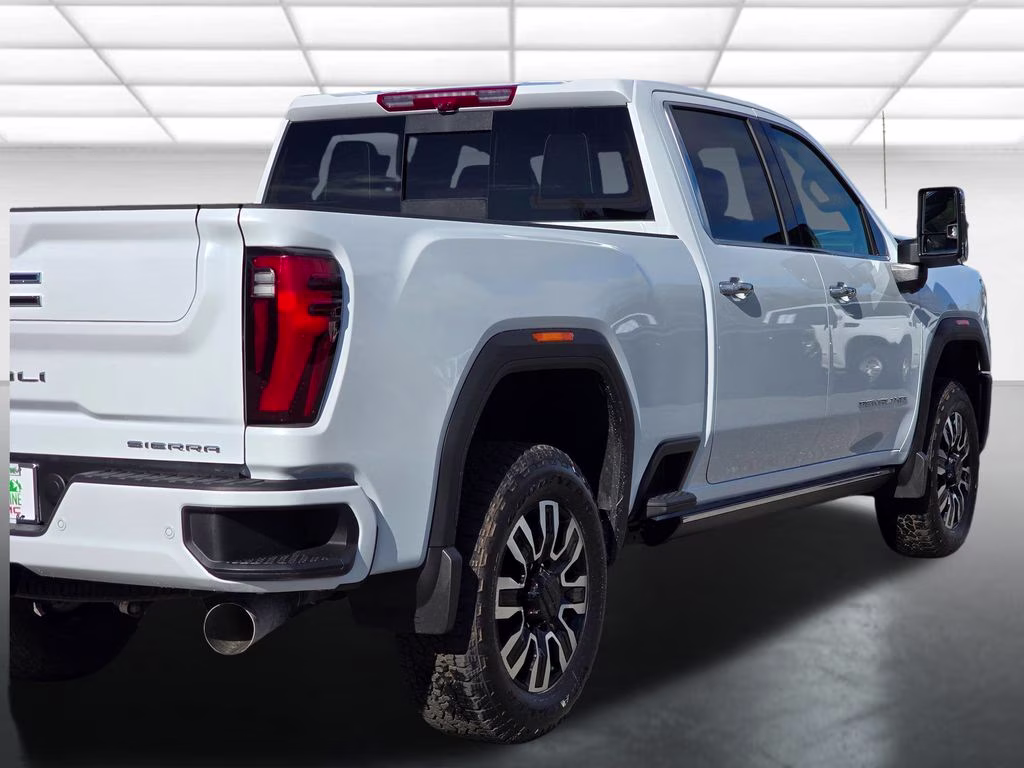 2026 Glacier White Tricoat GMC Sierra 2500HD Denali Ultimate 4X4 Truck