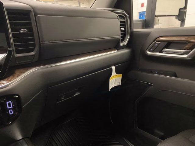 2025 Summit White Chevrolet Silverado 2500HD LT 4X4 Truck