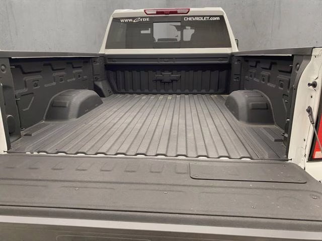 2025 Summit White Chevrolet Silverado 2500HD LT 4X4 Truck