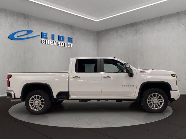 2025 Summit White Chevrolet Silverado 2500HD LT 4X4 Truck