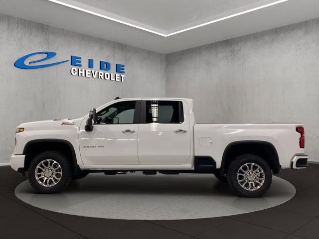 2025 Summit White Chevrolet Silverado 2500HD LT 4X4 Truck