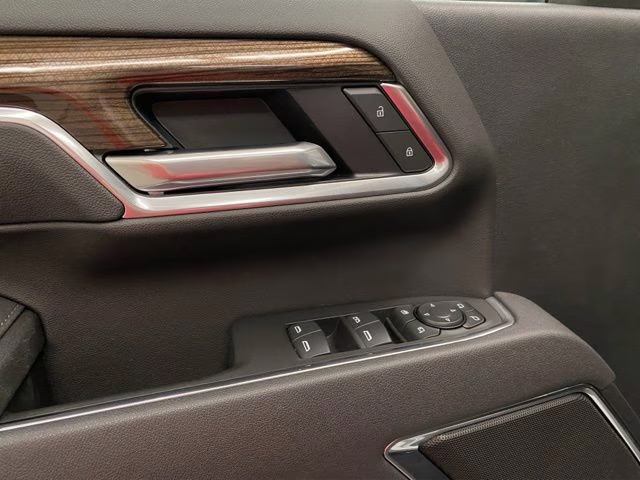 2025 Summit White Chevrolet Silverado 2500HD LT 4X4 Truck