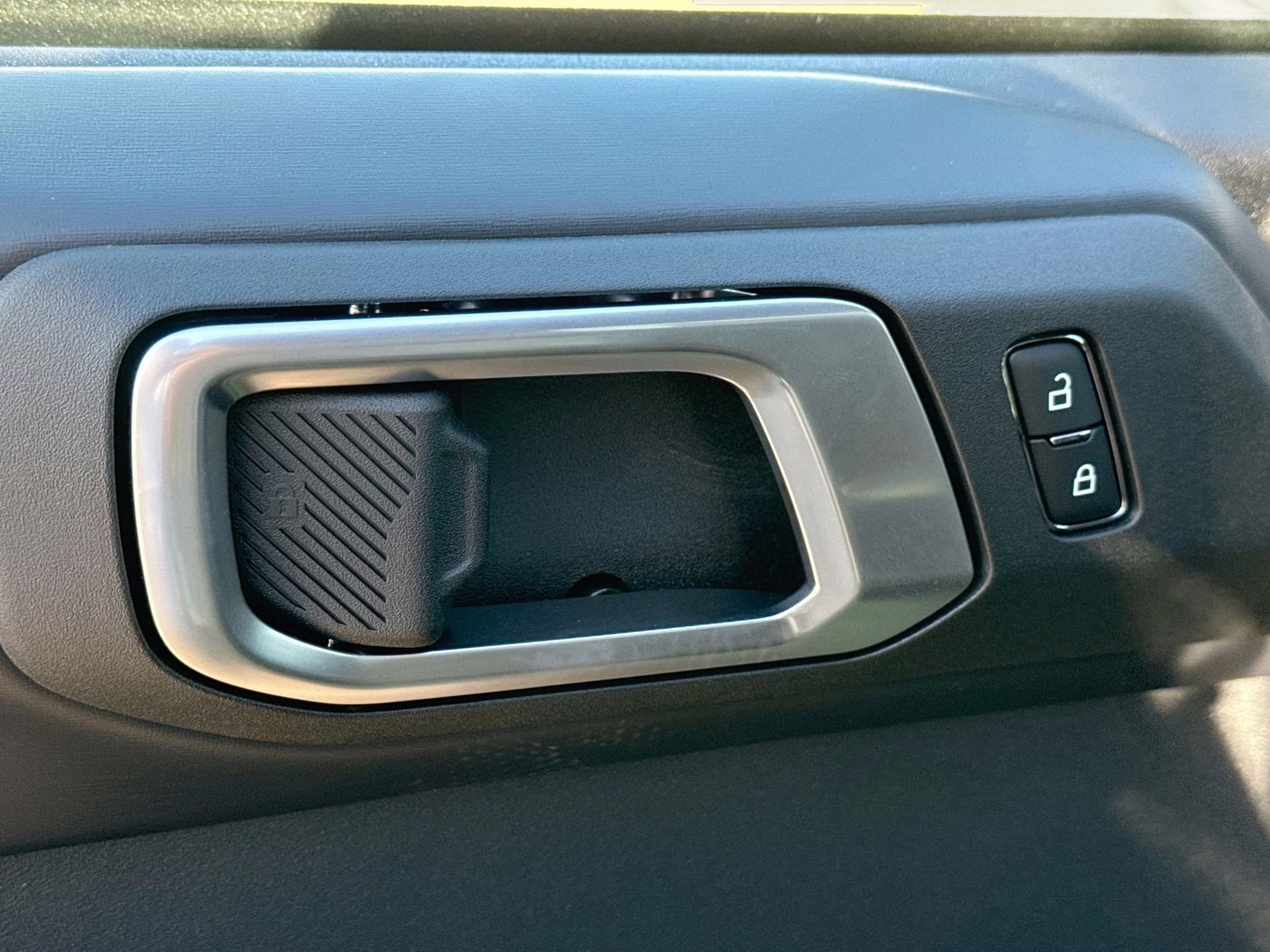 2025 Eruption Green Metallic Ford Bronco Outer Banks 4X4 SUV