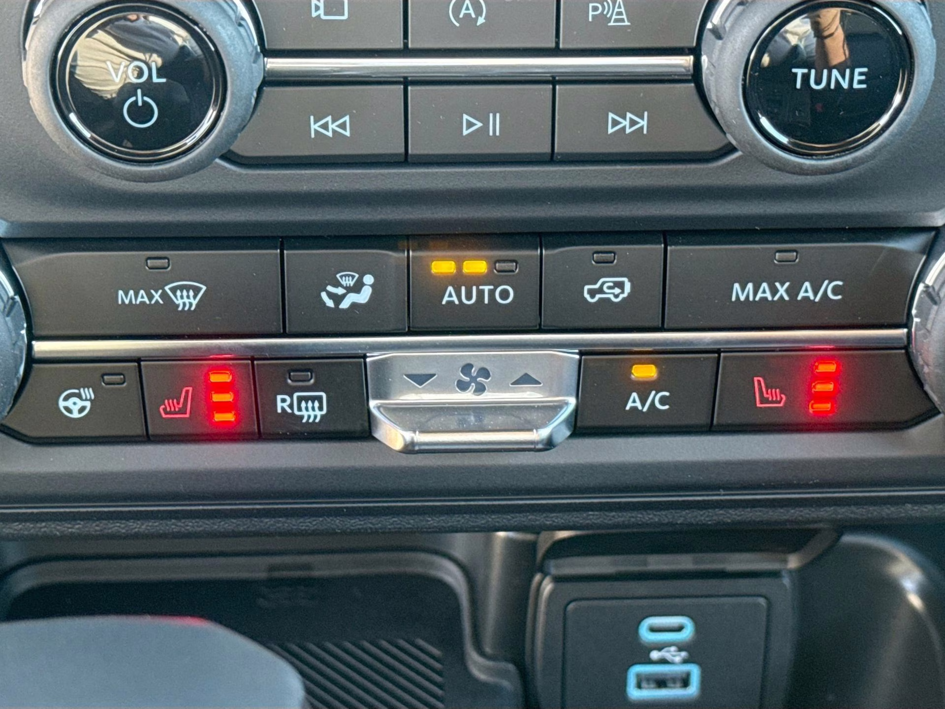 2025 Eruption Green Metallic Ford Bronco Outer Banks 4X4 SUV