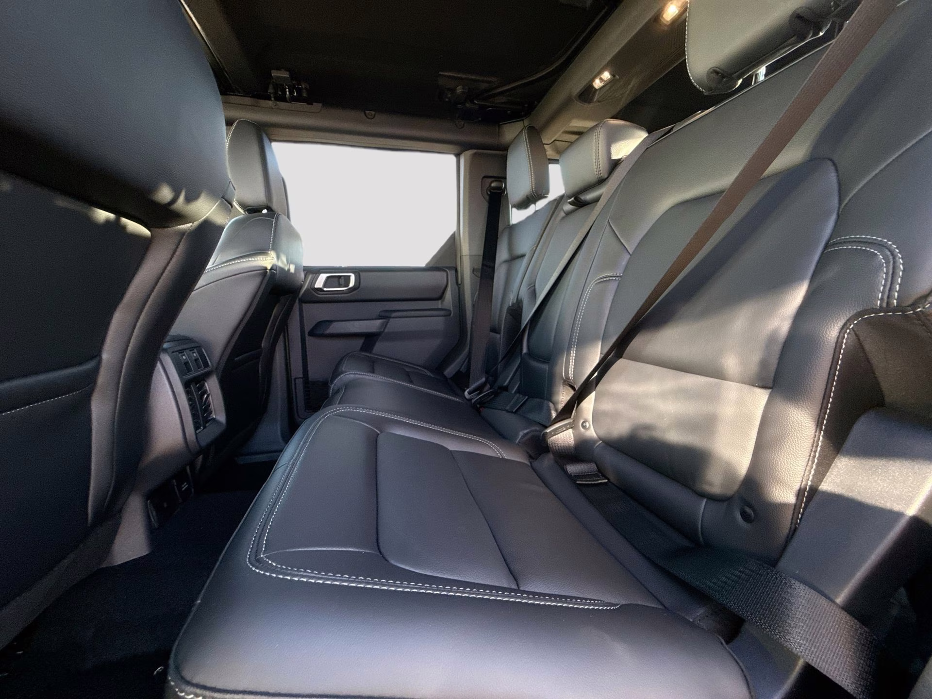 2025 Eruption Green Metallic Ford Bronco Outer Banks 4X4 SUV