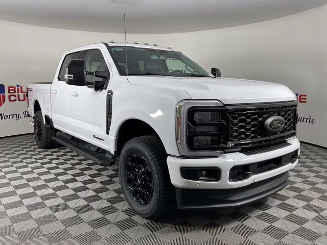 2026 Oxford White Ford Super Duty F-250 SRW Lariat 4X4 Truck