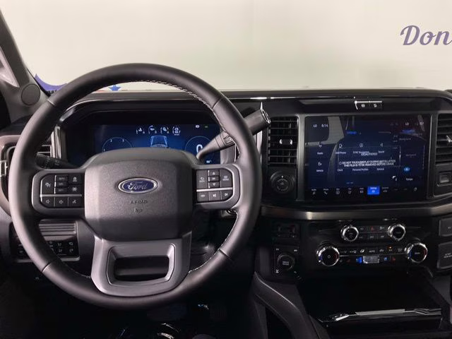 2026 Oxford White Ford Super Duty F-250 SRW Lariat 4X4 Truck