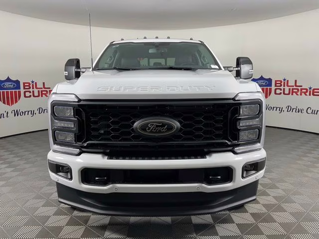 2026 Oxford White Ford Super Duty F-250 SRW Lariat 4X4 Truck