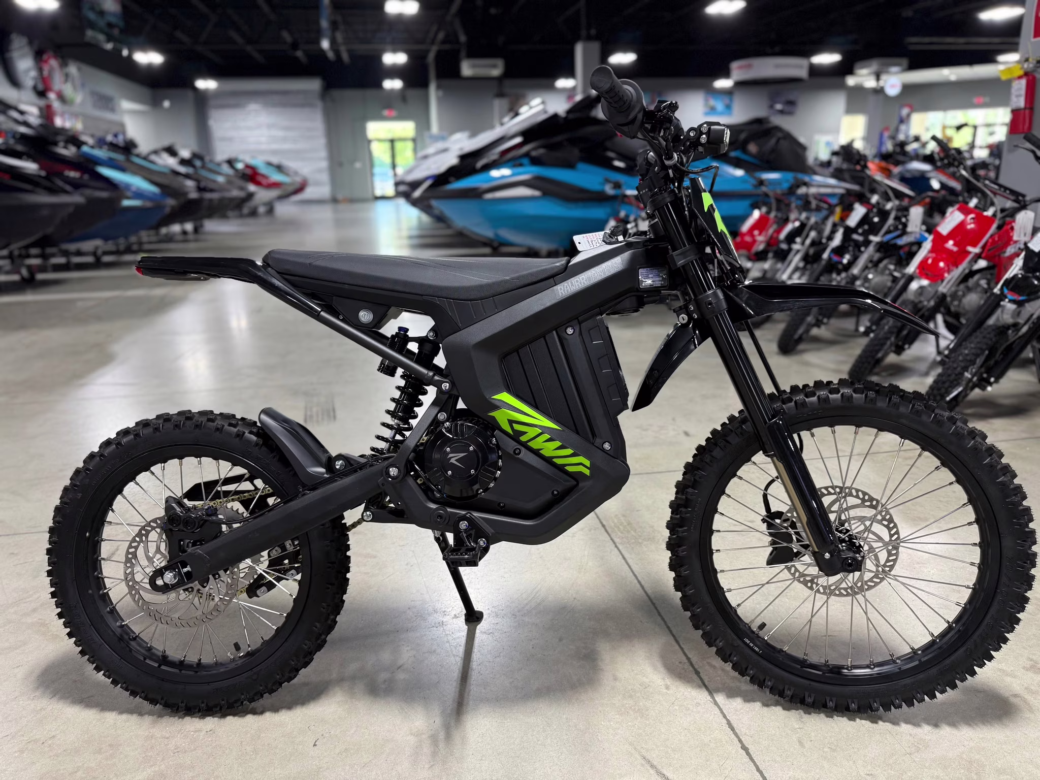 2025 - Rawrr Mantis X Pro Motorcycle