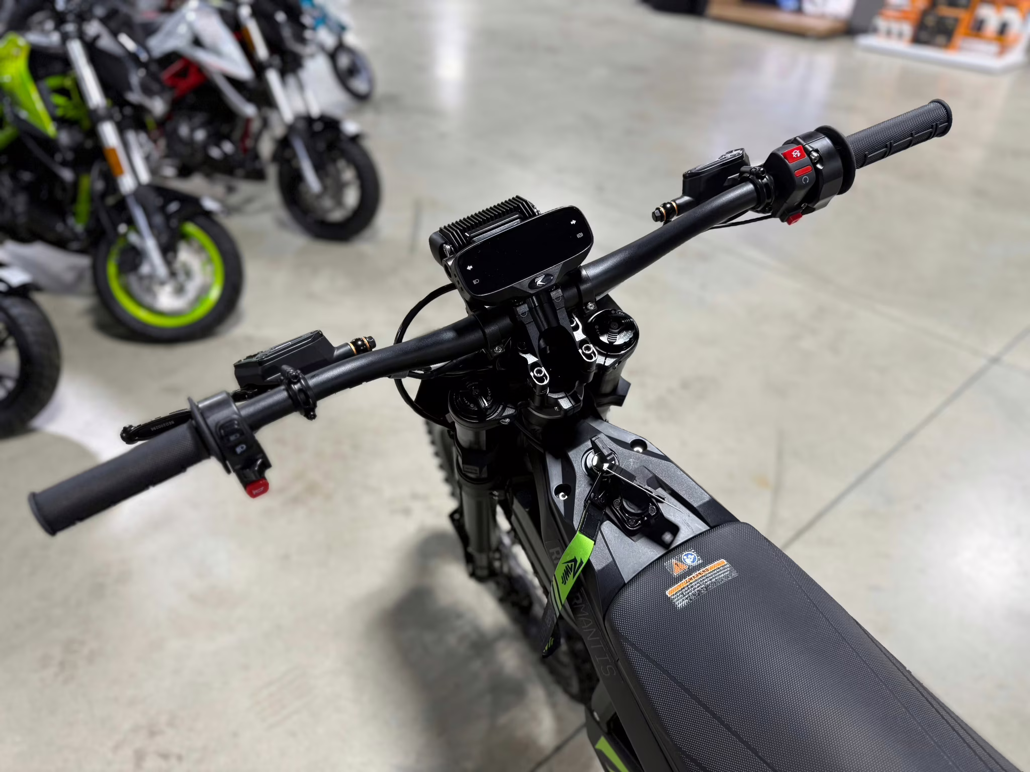 2025 - Rawrr Mantis X Pro Motorcycle