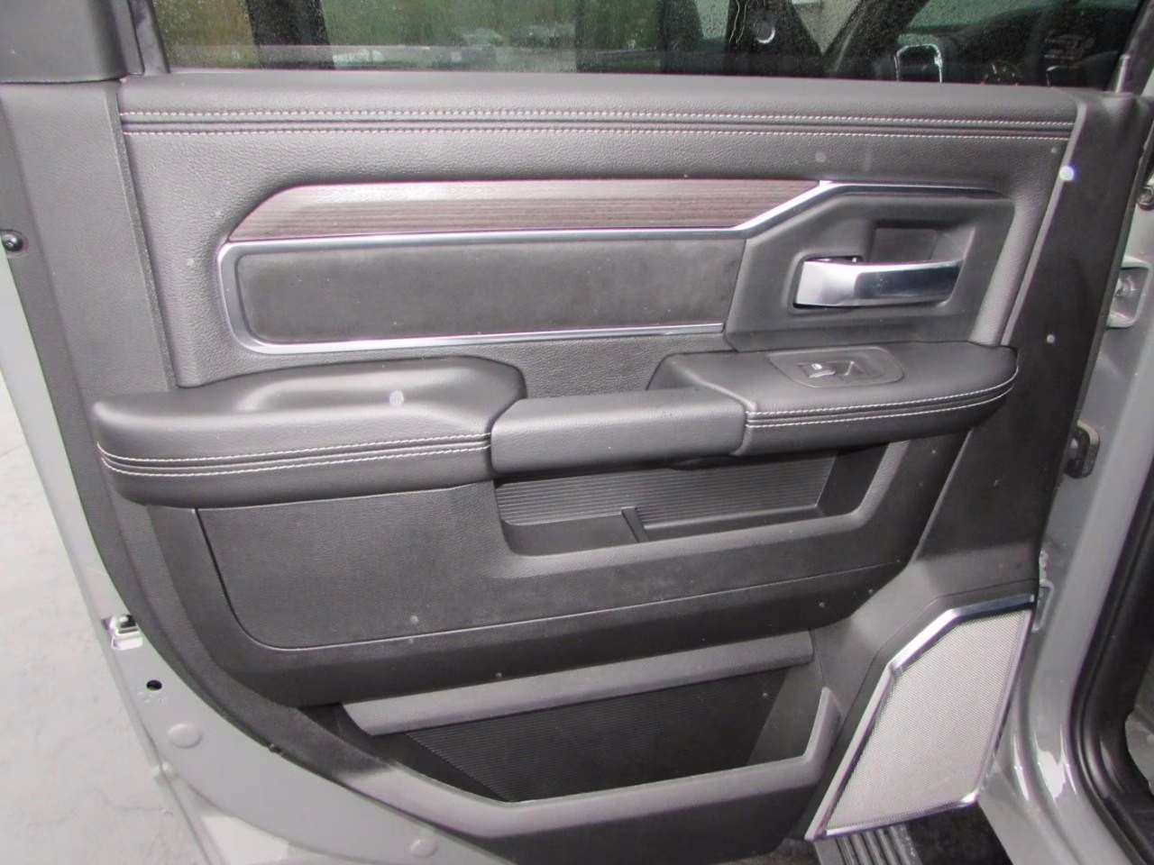 2026 Ceramic Gray Clearcoat Ram 3500 Laramie 4X4 Truck