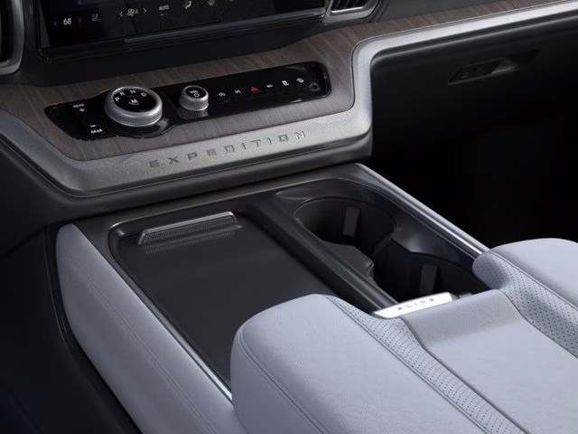 2025 Agate Black Metallic Ford Expedition Platinum 4X4 SUV