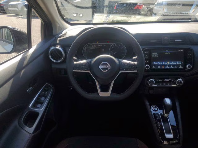 2025 Brilliant Silver Metallic Nissan Versa 1.6 SR FWD Sedan