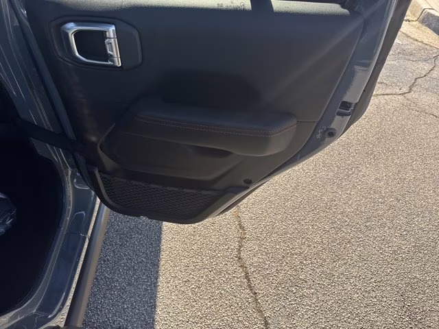 2026 Anvil Clearcoat Jeep Wrangler Rubicon 4X4 Convertible