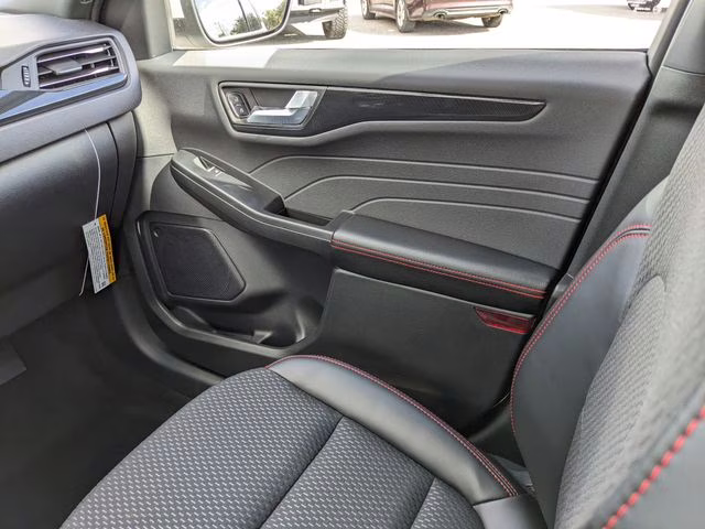 2026 Star White Metallic Tri-Coat Ford Escape Hybrid ST-Line Select AWD SUV