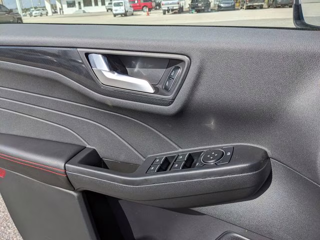 2026 Star White Metallic Tri-Coat Ford Escape Hybrid ST-Line Select AWD SUV