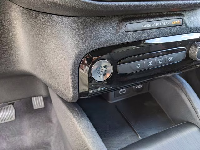 2026 Star White Metallic Tri-Coat Ford Escape Hybrid ST-Line Select AWD SUV