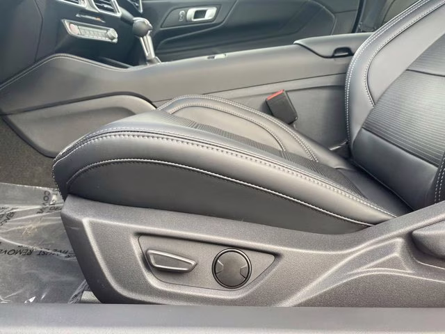 2026 Molten Magenta Metallic Tinted Clearcoat Ford Mustang EcoBoost Premium RWD Coupe