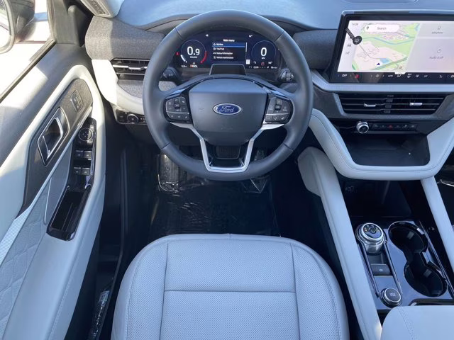 2026 Rapid Red Metallic Tinted Clearcoat Ford Explorer Platinum 4X4 SUV