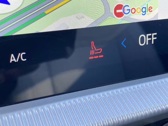 2026 Rapid Red Metallic Tinted Clearcoat Ford Explorer Platinum 4X4 SUV