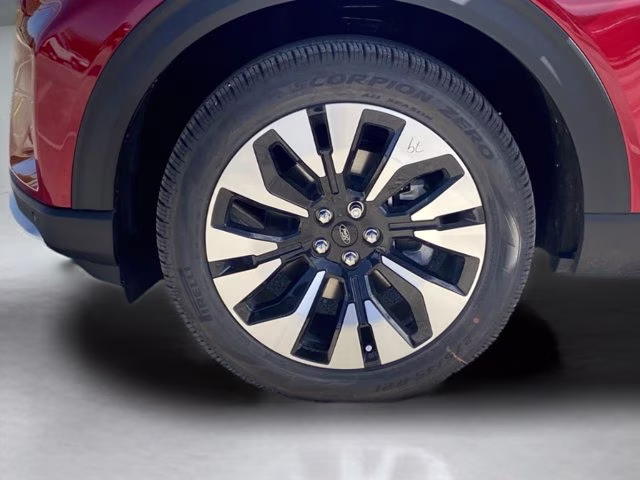 2026 Rapid Red Metallic Tinted Clearcoat Ford Explorer Platinum 4X4 SUV