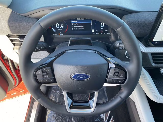 2026 Rapid Red Metallic Tinted Clearcoat Ford Explorer Platinum 4X4 SUV