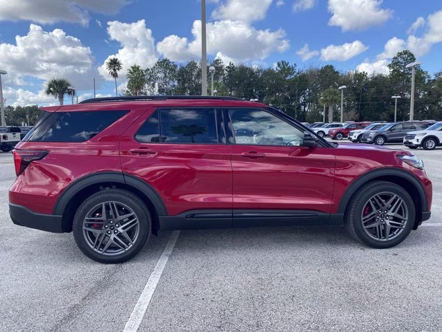 2026 Rapid Red Metallic Tinted Clearcoat Ford Explorer ST RWD SUV
