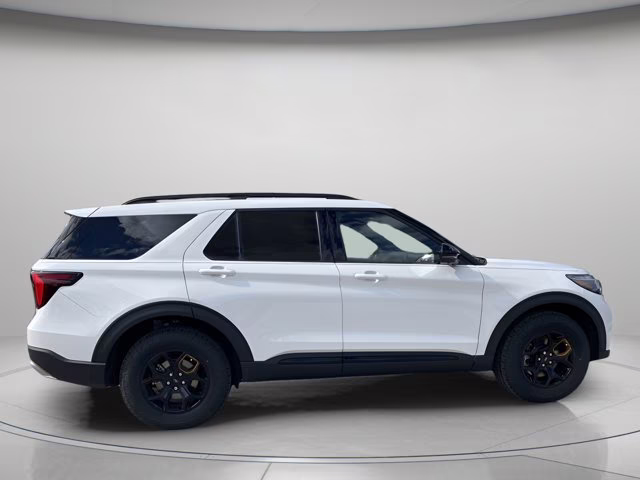 2026 Star White Metallic Tri-Coat Ford Explorer Tremor 4X4 SUV