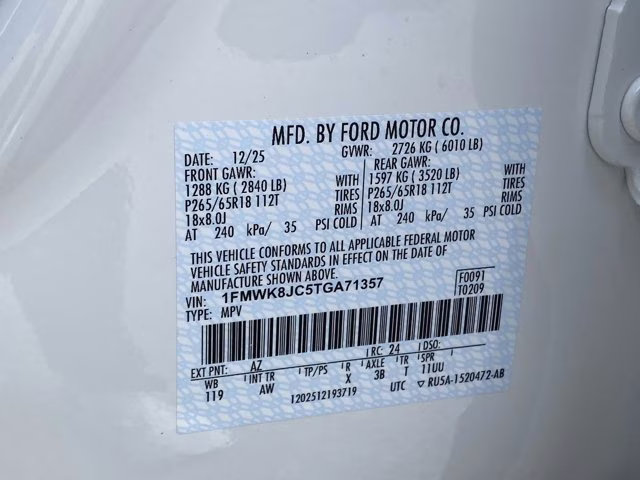 2026 Star White Metallic Tri-Coat Ford Explorer Tremor 4X4 SUV