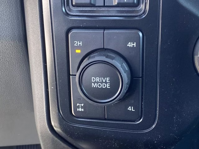 2026 Oxford White Ford Super Duty F-250 SRW XLT 4X4 Truck