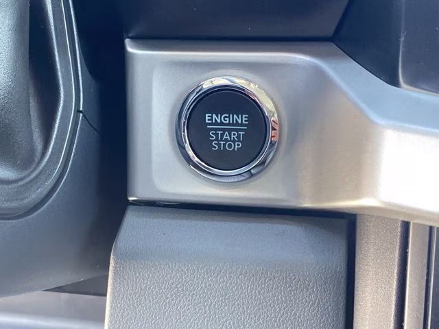 2026 Oxford White Ford Super Duty F-250 SRW XLT 4X4 Truck