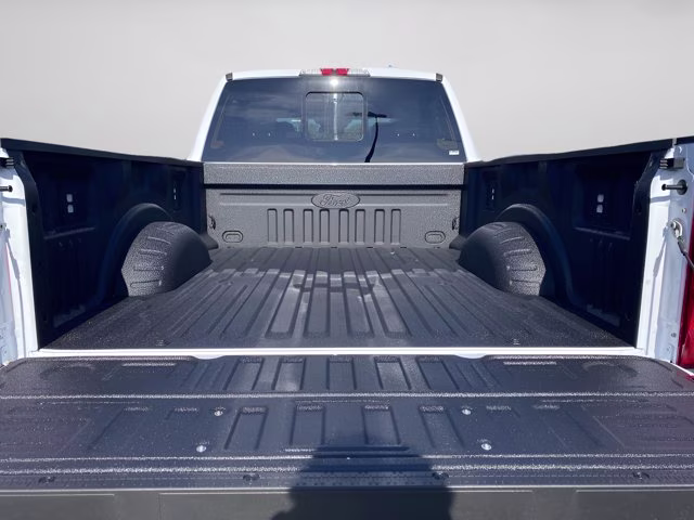 2026 Oxford White Ford Super Duty F-250 SRW XLT 4X4 Truck