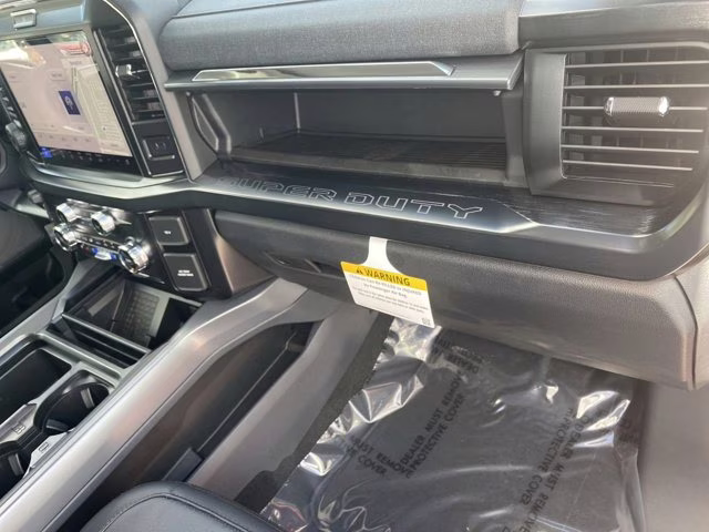 2026 Ruby Red Metallic Tinted Clearcoat Ford Super Duty F-350 SRW LARIAT 4X4 Truck