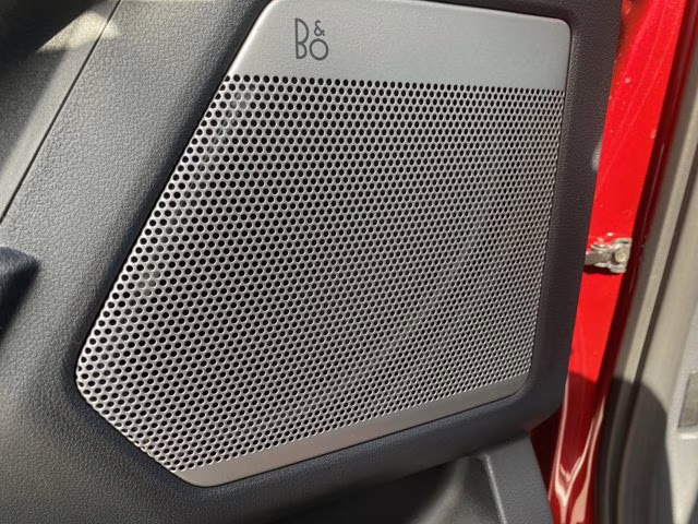 2026 Ruby Red Metallic Tinted Clearcoat Ford Super Duty F-350 SRW LARIAT 4X4 Truck