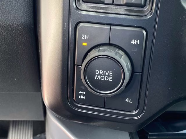 2026 Ruby Red Metallic Tinted Clearcoat Ford Super Duty F-350 SRW LARIAT 4X4 Truck