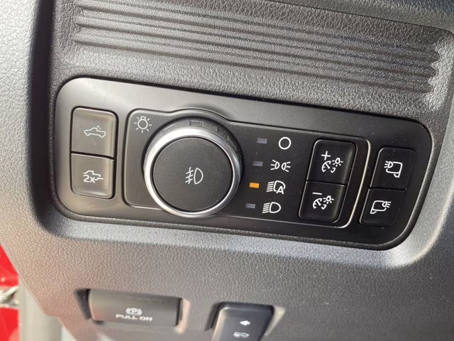 2026 Ruby Red Metallic Tinted Clearcoat Ford Super Duty F-350 SRW LARIAT 4X4 Truck