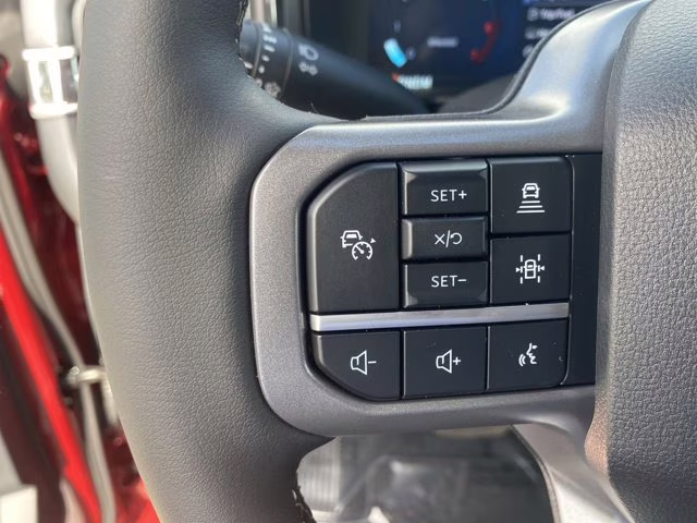 2026 Ruby Red Metallic Tinted Clearcoat Ford Super Duty F-350 SRW LARIAT 4X4 Truck