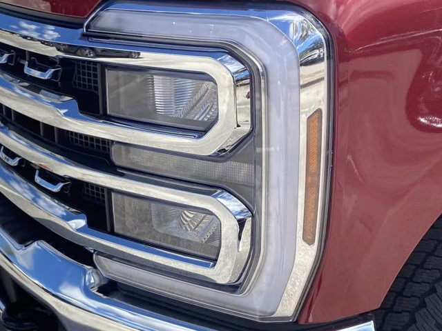 2026 Ruby Red Metallic Tinted Clearcoat Ford Super Duty F-350 SRW LARIAT 4X4 Truck