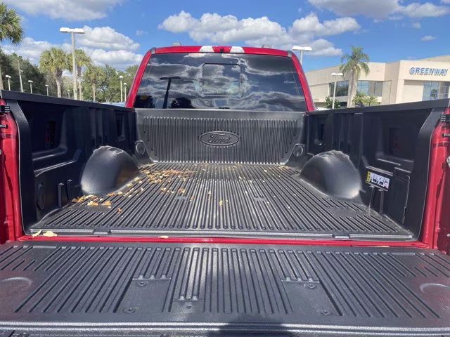 2026 Ruby Red Metallic Tinted Clearcoat Ford Super Duty F-350 SRW LARIAT 4X4 Truck