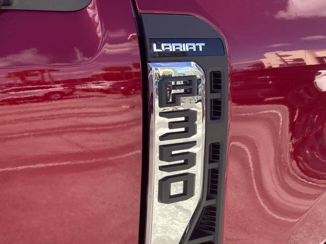 2026 Ruby Red Metallic Tinted Clearcoat Ford Super Duty F-350 SRW LARIAT 4X4 Truck