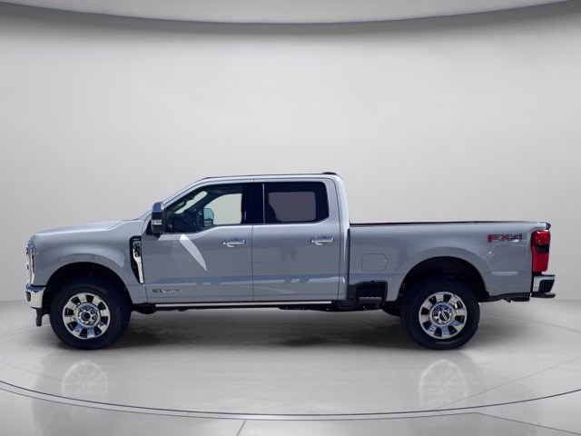 2026 Avalanche Ford Super Duty F-350 SRW LARIAT 4X4 Truck
