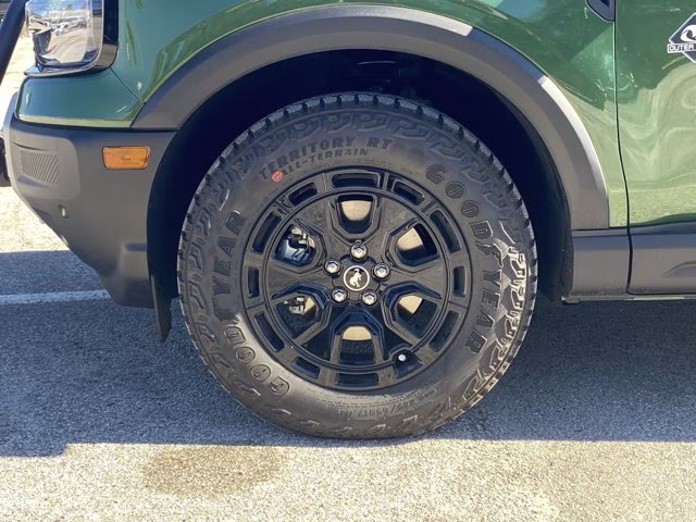 2025 Eruption Green Metallic Ford Bronco Sport Outer Banks 4X4 SUV