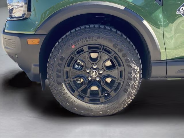 2025 Eruption Green Metallic Ford Bronco Sport Outer Banks 4X4 SUV
