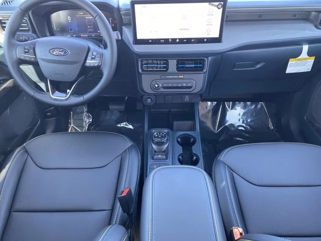 2026 Space White Metallic Ford Maverick Lobo AWD Truck