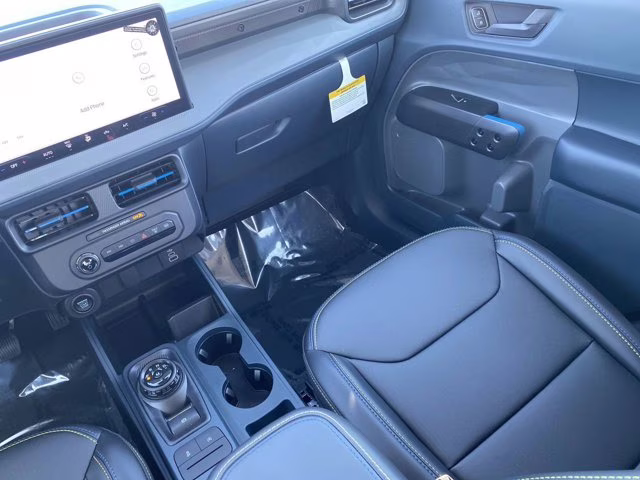 2026 Space White Metallic Ford Maverick Lobo AWD Truck