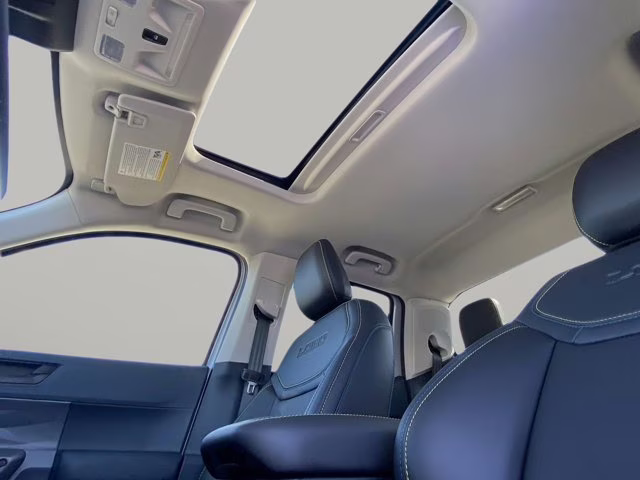 2026 Space White Metallic Ford Maverick Lobo AWD Truck